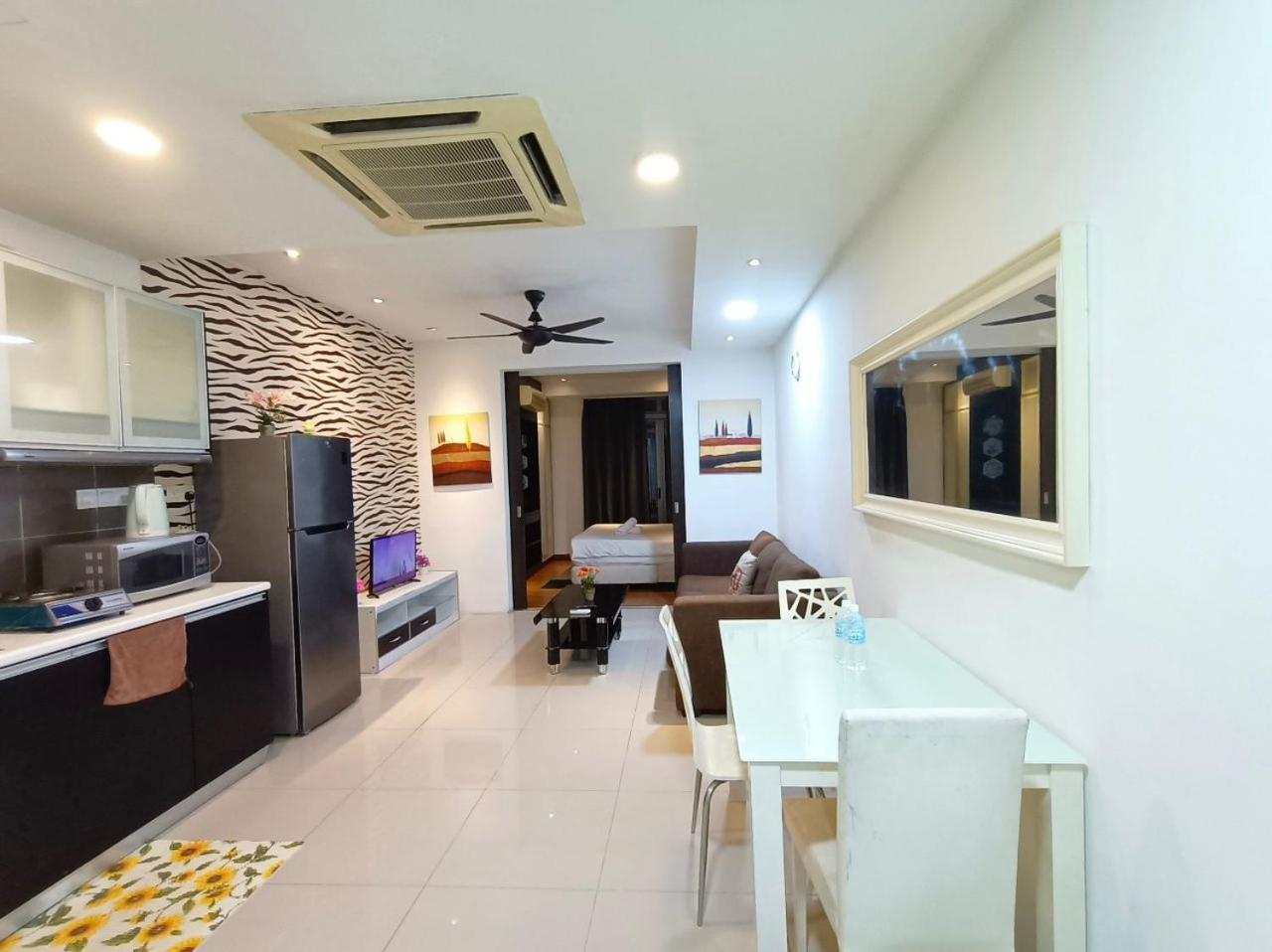 Taragon Apartment -Bukit Bintang Куала-Лумпур Экстерьер фото